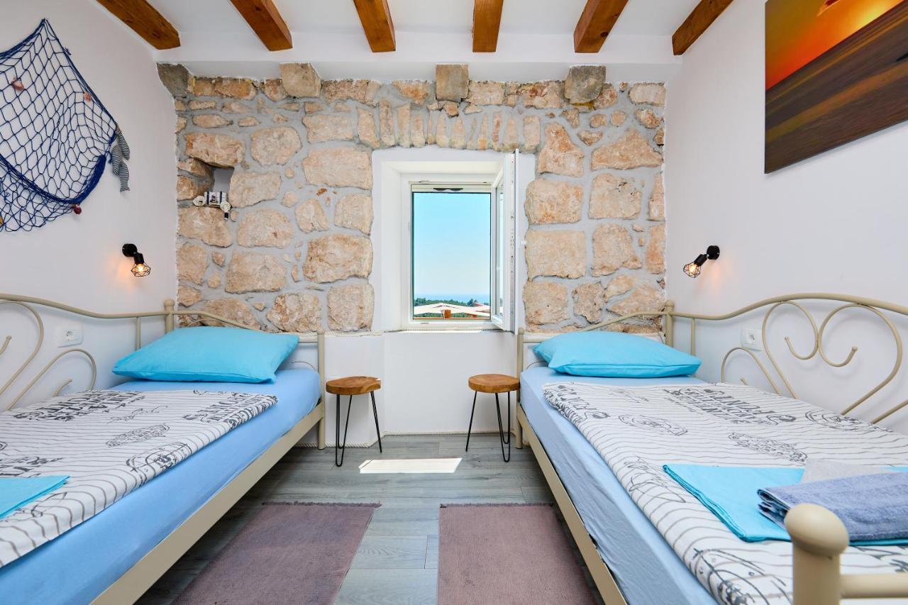 Stone House Biskup Apartment Babino Polje Exterior photo